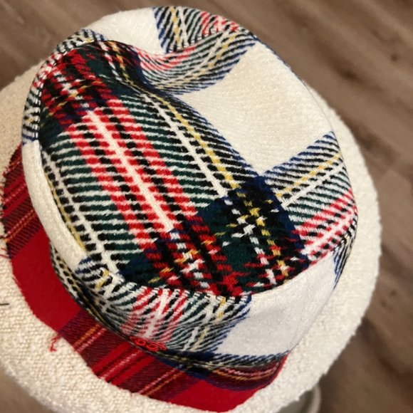 Ruslan Baginskiy  tartan check bucket hat - Picture 2 of 4